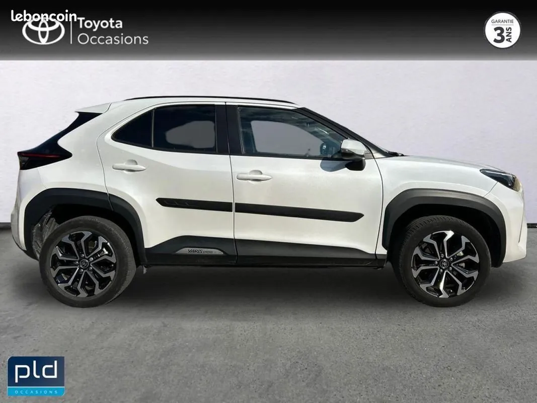 Toyota Yaris Cross 2023 photo 4