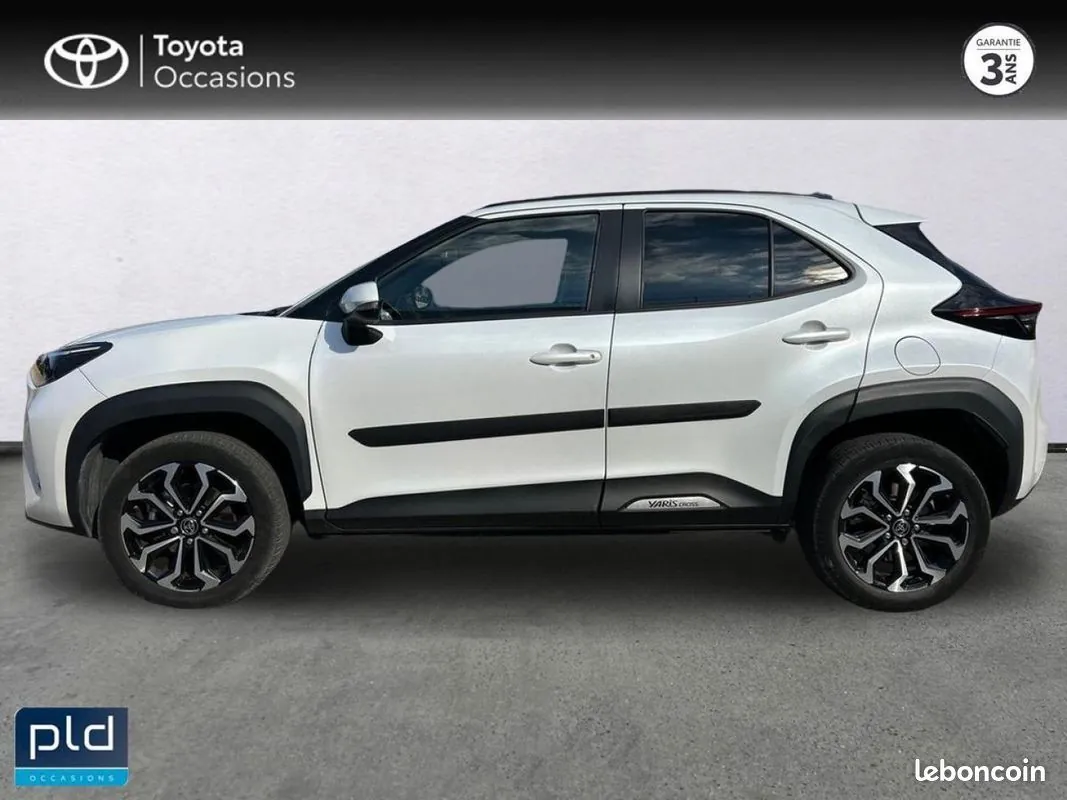 Toyota Yaris Cross 2023 photo 3