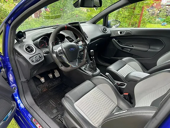 Ford Fiesta 2017 photo 3