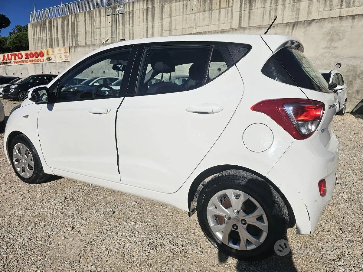 Hyundai I10 2016 photo 4