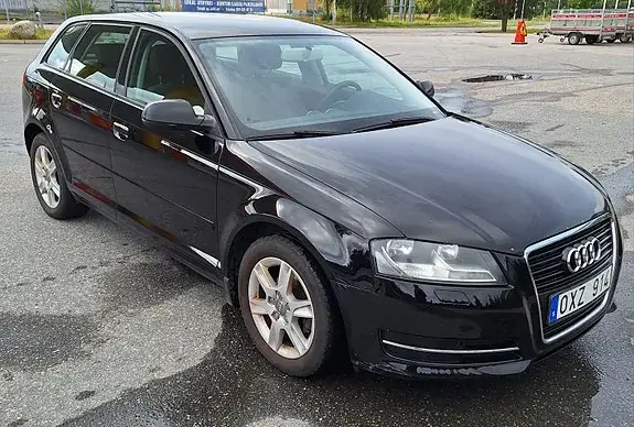Audi A3 2011 photo 2