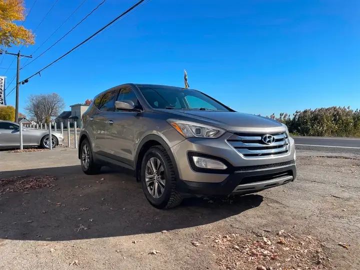 Hyundai Santa Fe 2013 photo 3