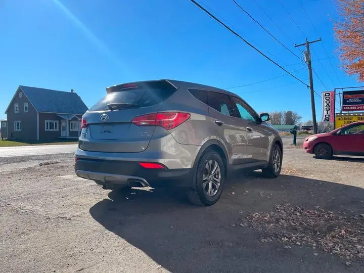 Hyundai Santa Fe 2013 photo 5