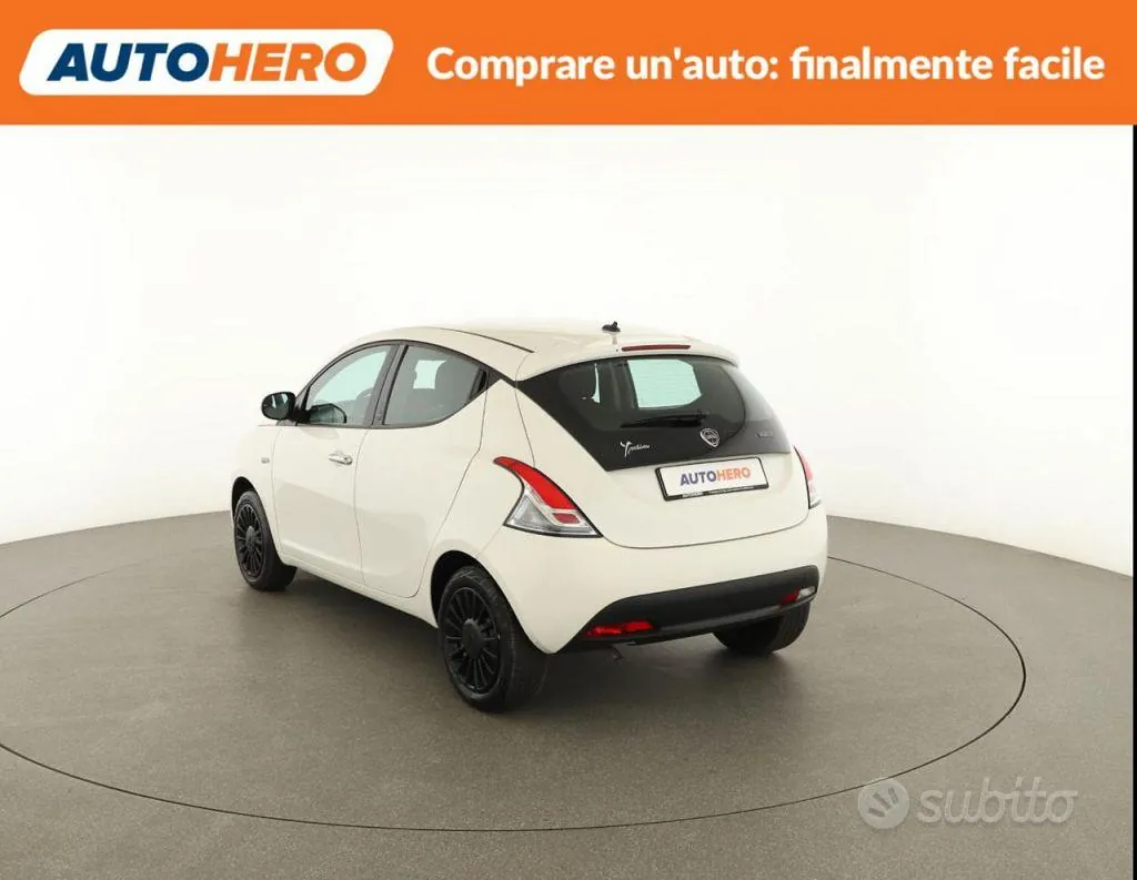 Lancia Ypsilon 2021 photo 4