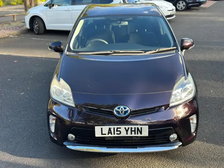 Toyota Prius 2015 photo 3