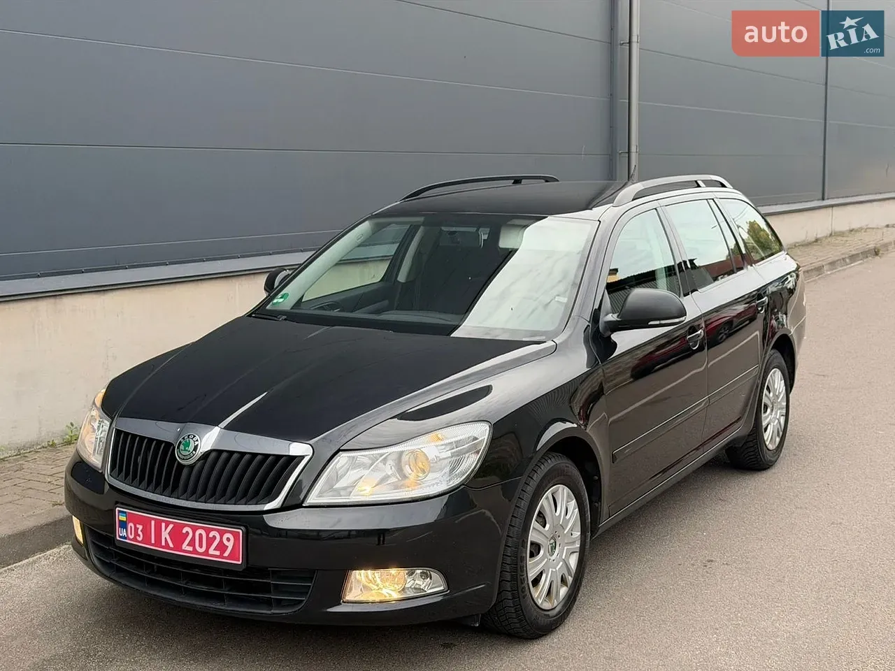 Skoda Octavia 2011 photo 4