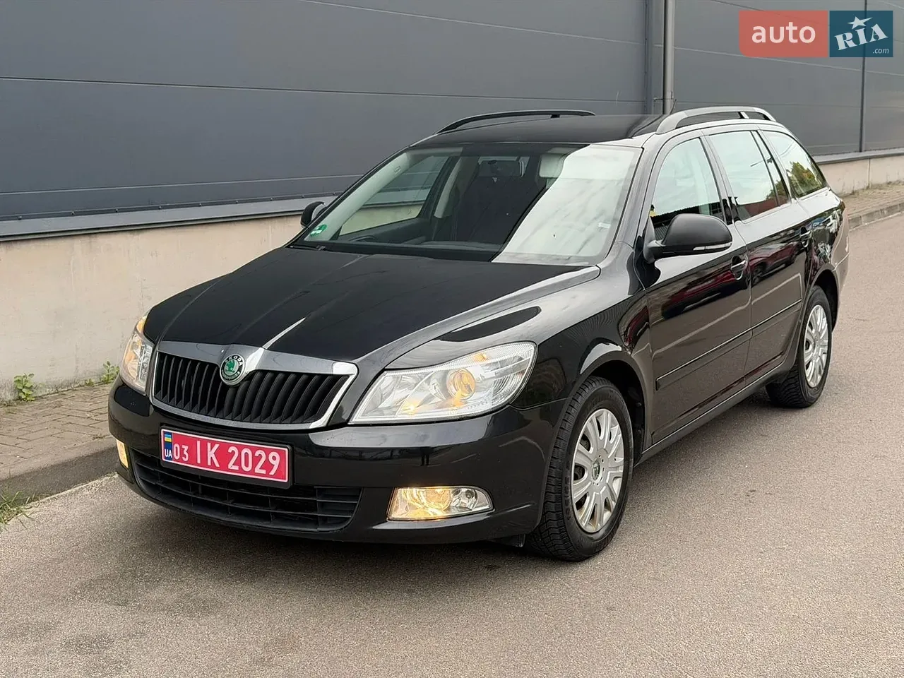 Skoda Octavia 2011 photo 3