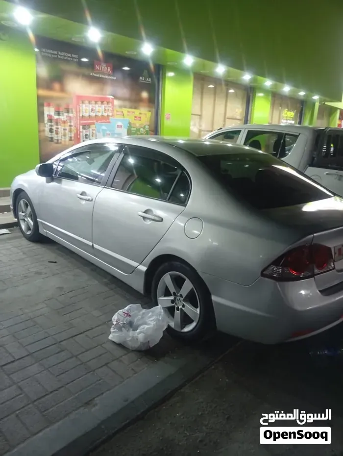 Honda Civic 2007 photo 2