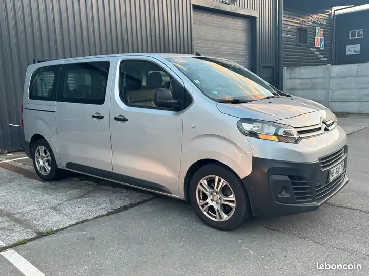 Citroen Jumpy 2016 photo 2