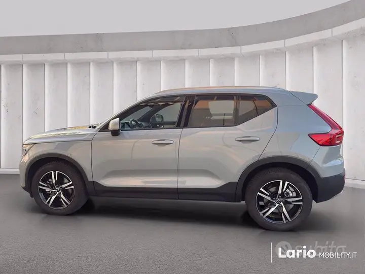 Volvo Xc40 2026 photo 2