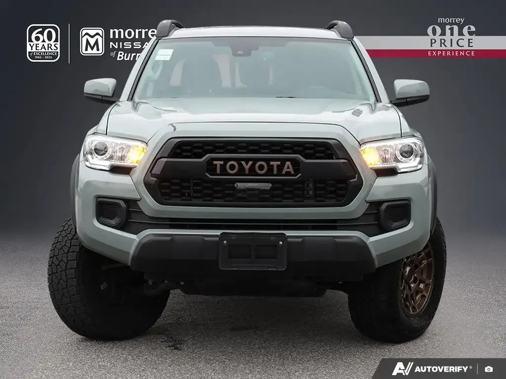 Toyota Tacoma 2023 photo 2