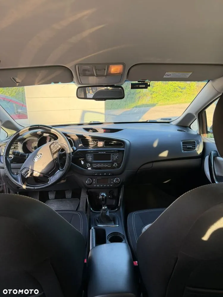 Kia Ceed 2013 photo 5
