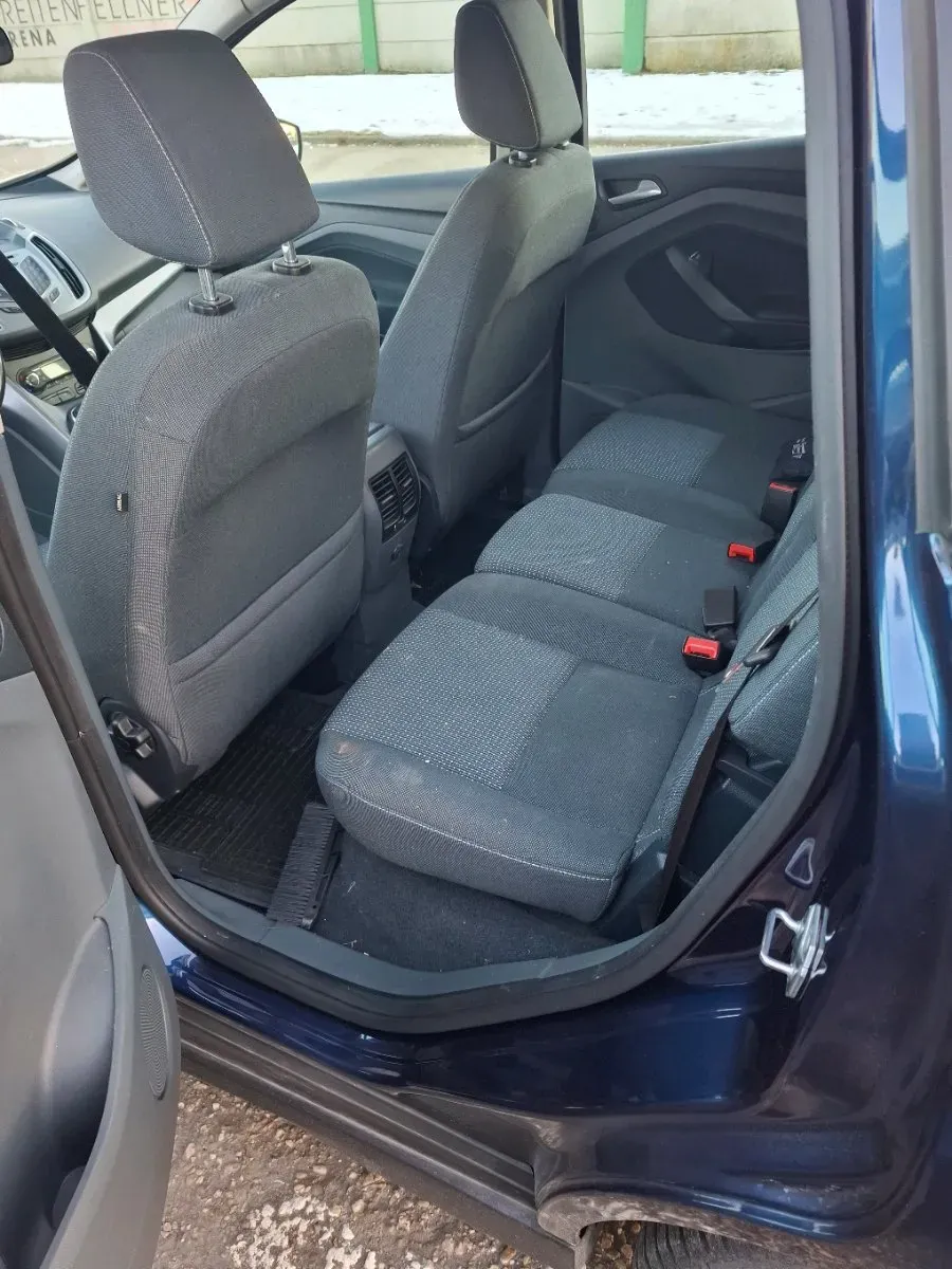 Ford C-Max 2012 photo 2