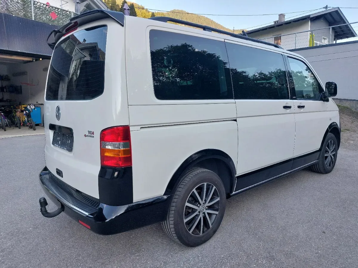 Volkswagen T5 2008 photo 2
