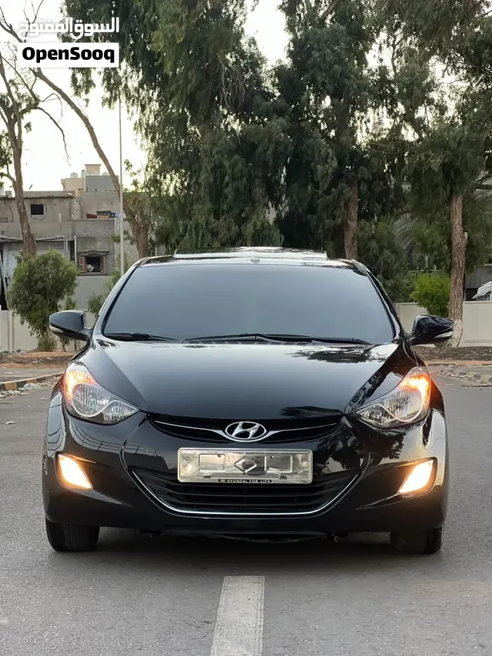Hyundai Avante 2012 photo 3