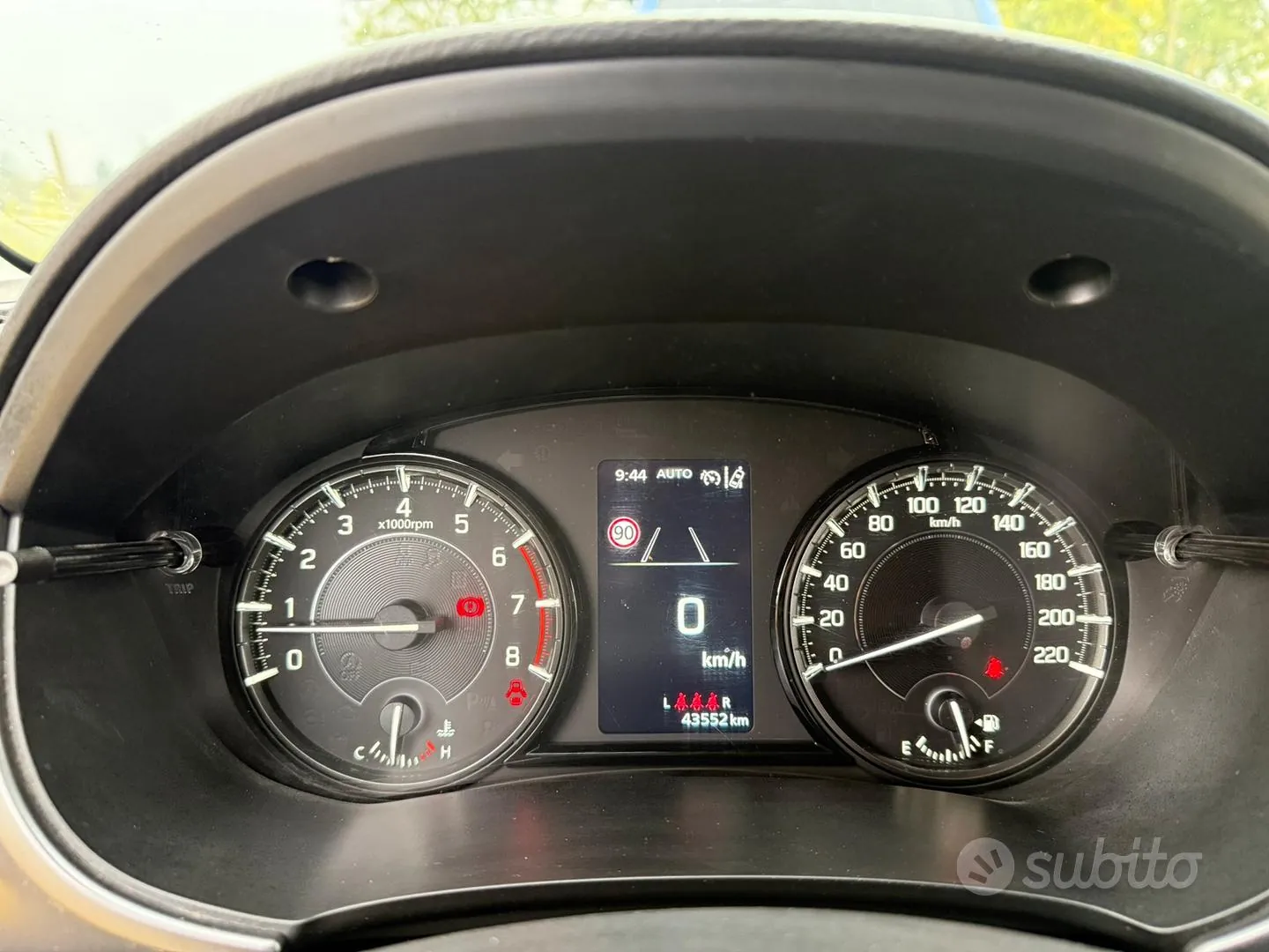 Suzuki Vitara 2025 photo 5