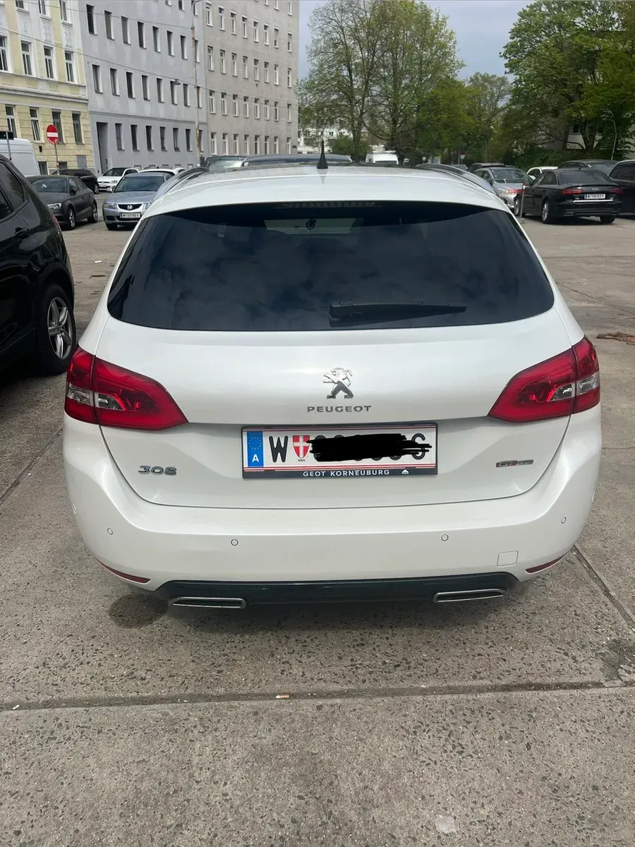 Peugeot 308 2015 photo 3