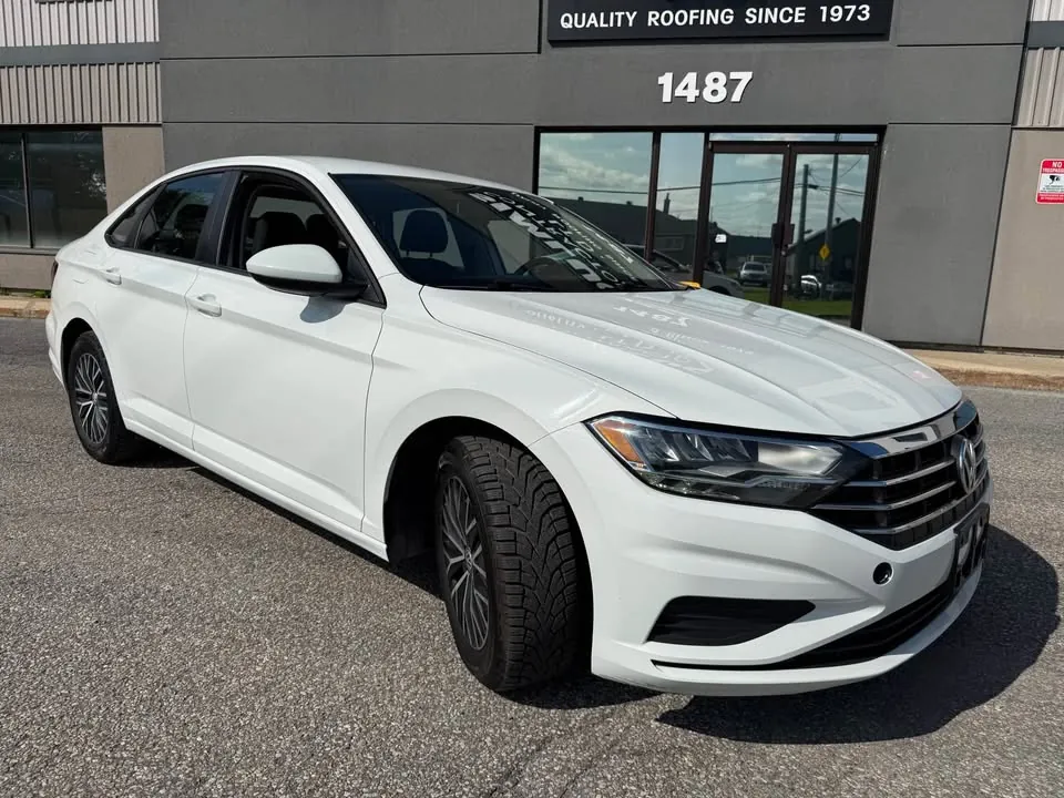 Volkswagen Jetta 2021 photo 3