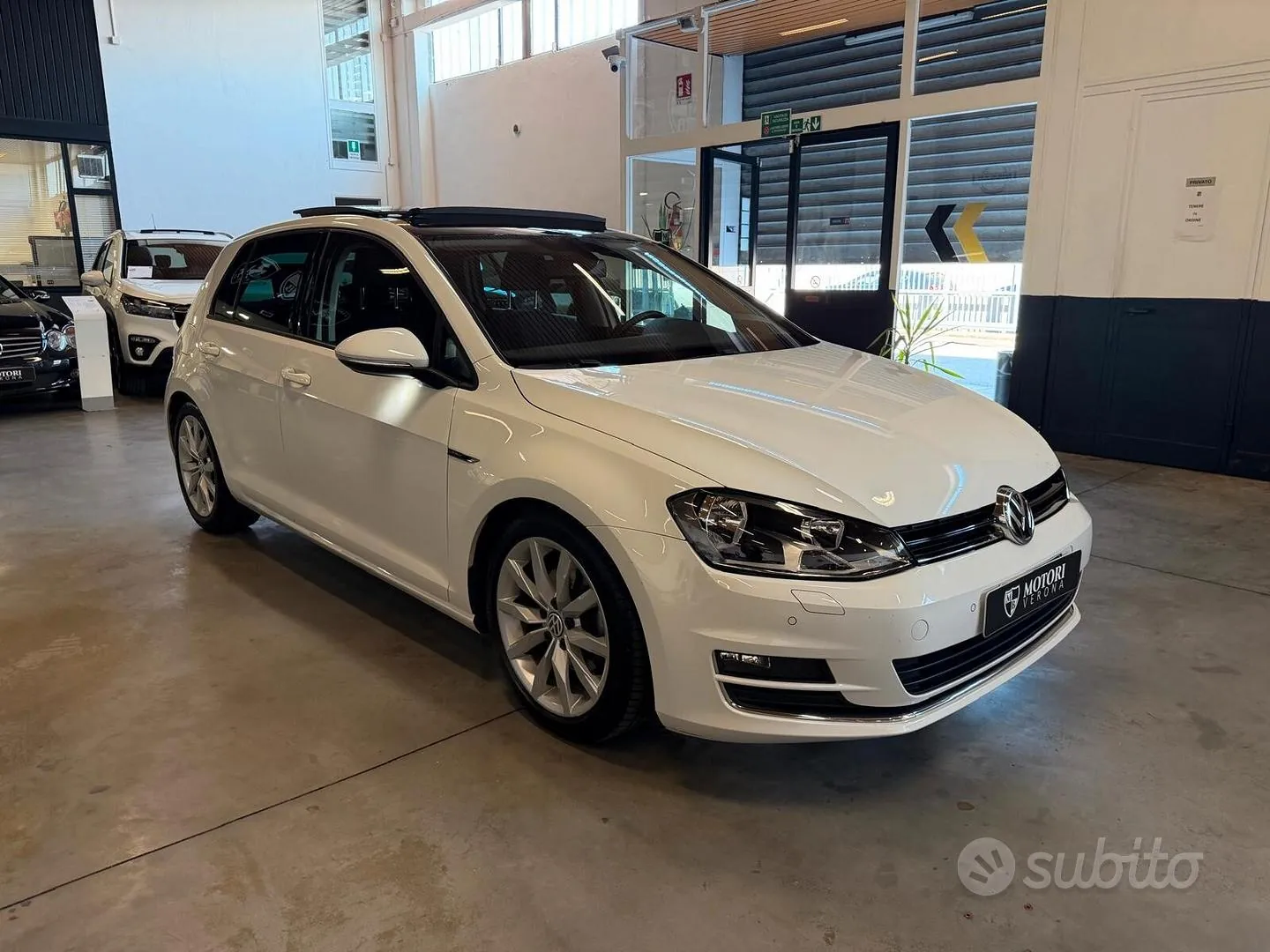 Volkswagen Golf 2015 photo 2