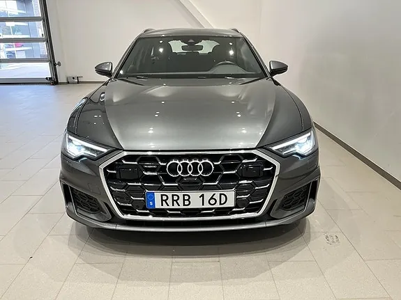 Audi A6 2025 photo 2