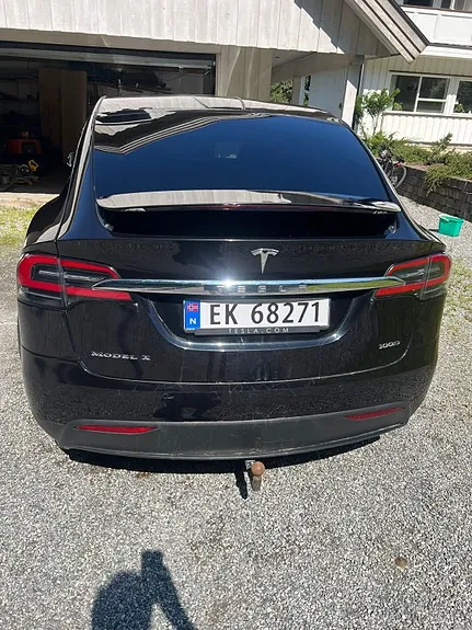 Tesla Model X 2017 photo 4