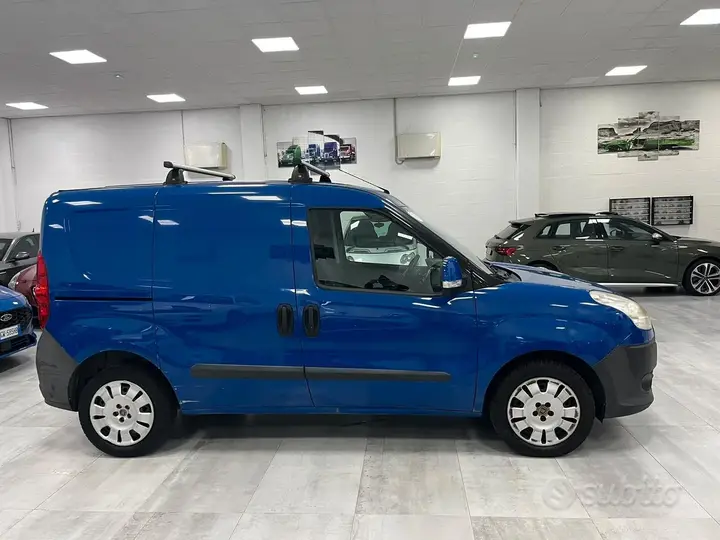 Fiat Doblo 2011 photo 4