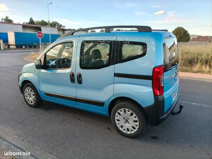 Citroen Nemo 2009 photo 2