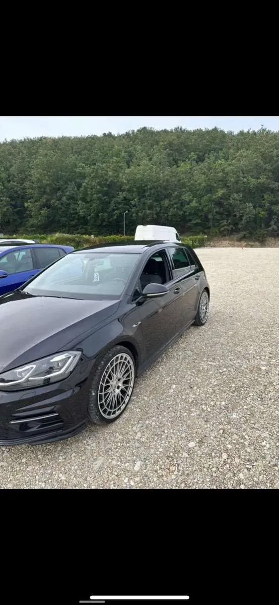 Volkswagen Golf 2017 photo 2