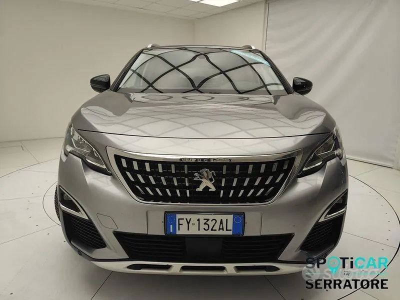 Peugeot 3008 2019 photo 2