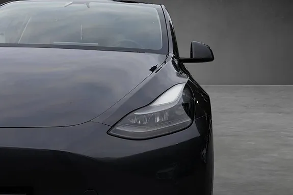 Tesla Model Y 2021 photo 4