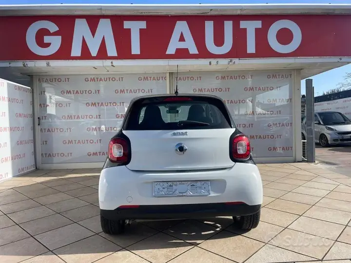 Smart Forfour 2018 photo 4
