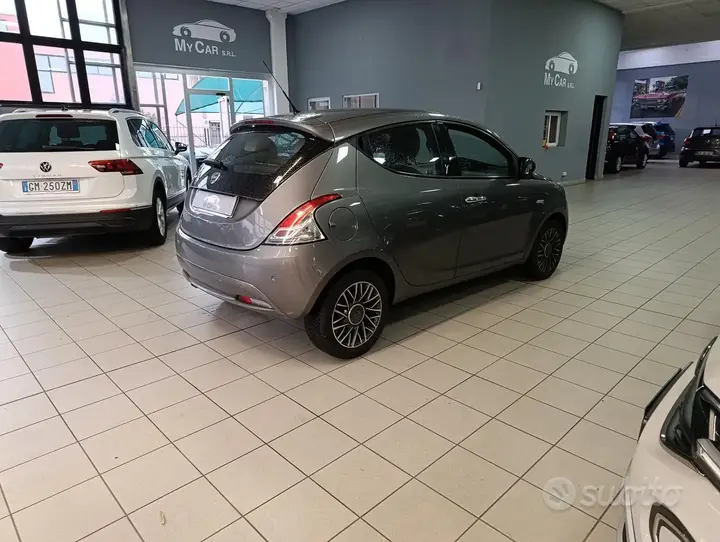 Lancia Ypsilon 2017 photo 4