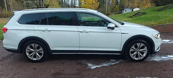 Volkswagen Passat Alltrack 2018 photo 3