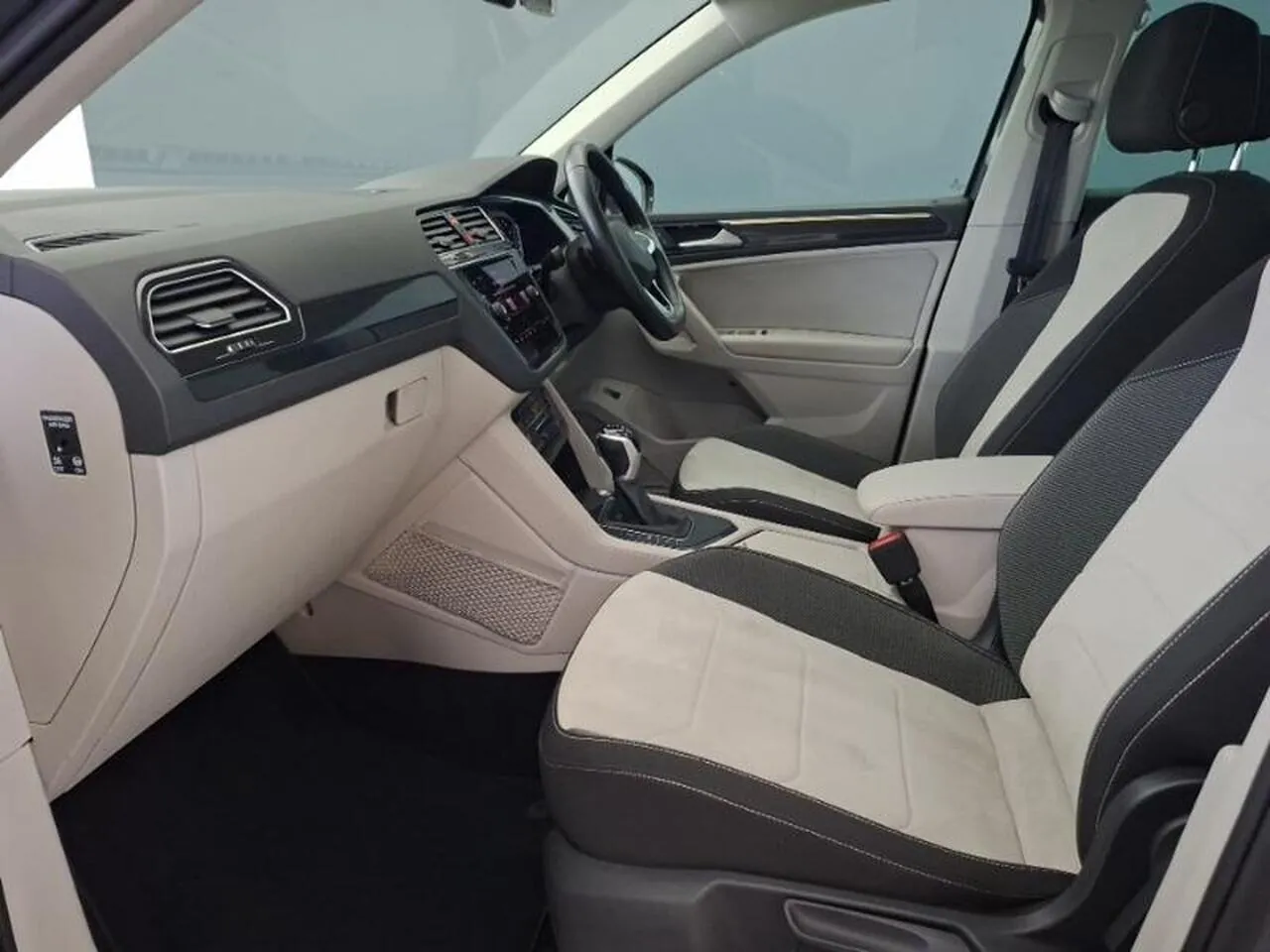Volkswagen Tiguan 2021 photo 5