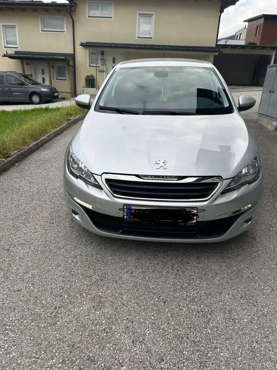 Peugeot 308 2015 photo 3