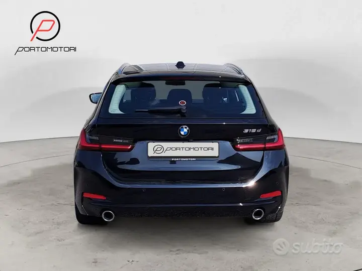 BMW 3 Series 2023 photo 4