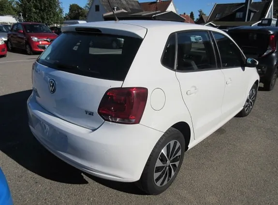 Volkswagen Polo 2014 photo 5