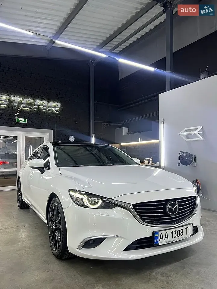 Mazda 6