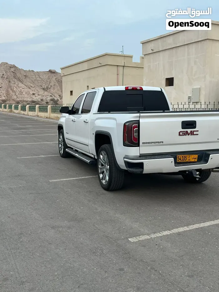 GMC Sierra 2017 photo 2