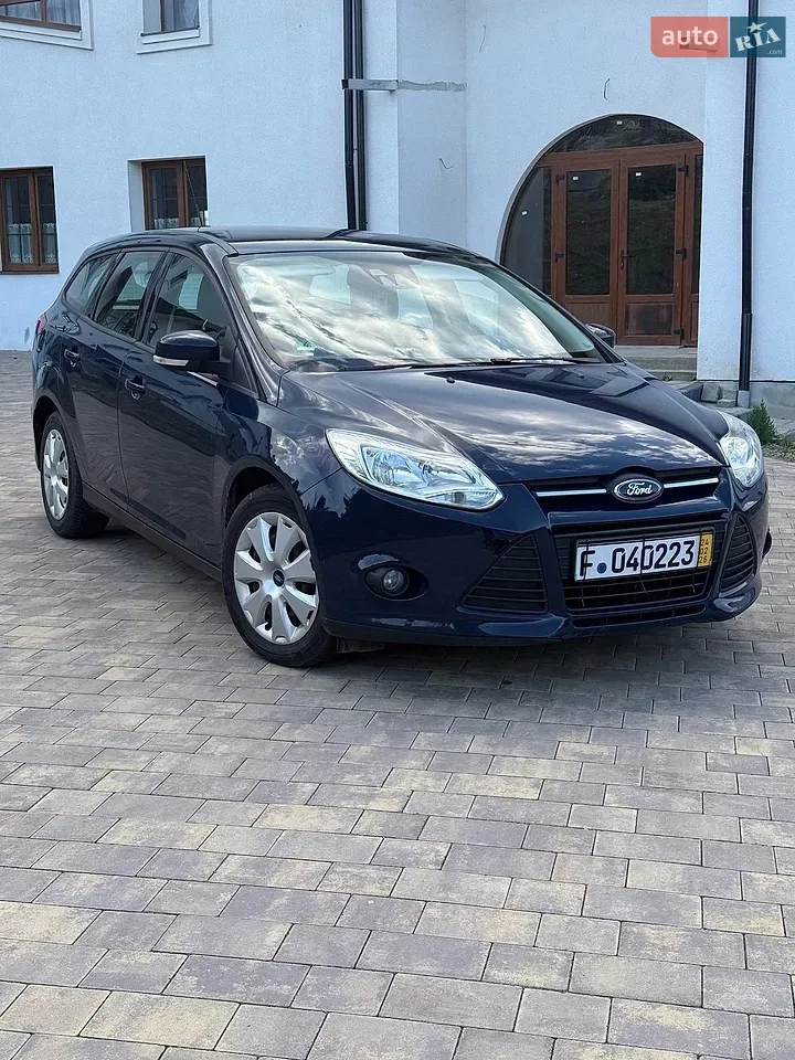 Ford Focus 2014 photo 4