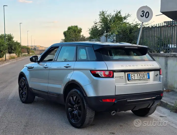 Land Rover Range Rover Evoque 2015 photo 3
