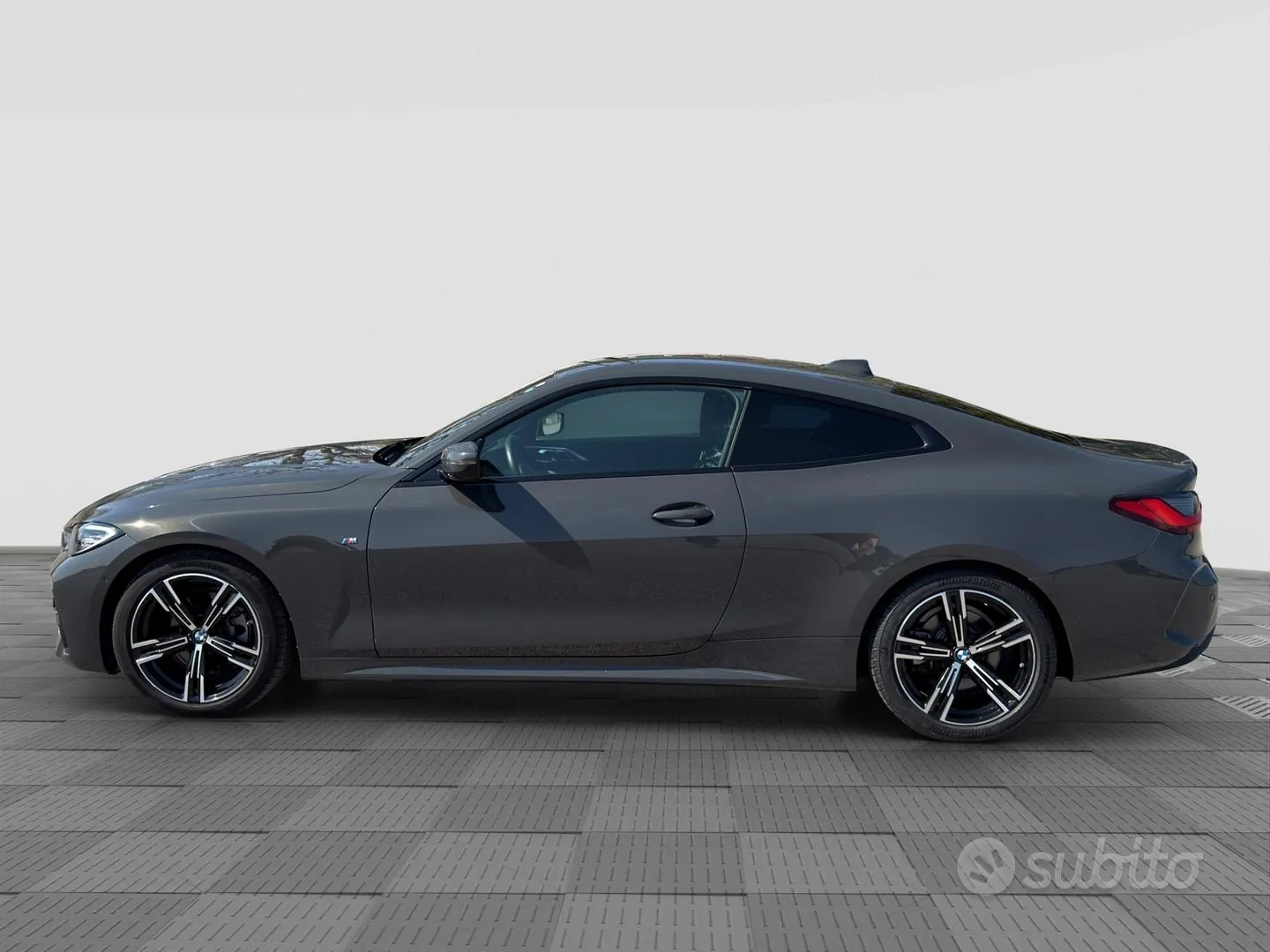 BMW Serie 4 Coupé 2023 photo 2