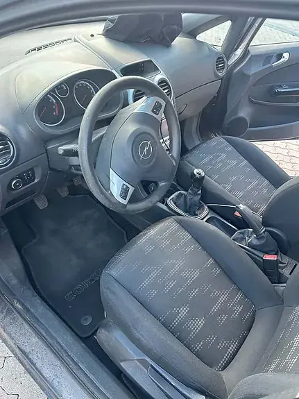 Opel Corsa 2013 photo 4