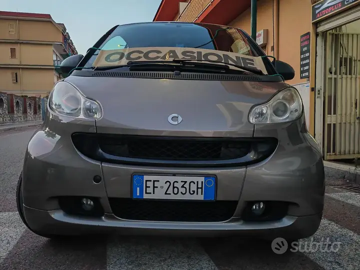 Smart Fortwo 2010 photo 2
