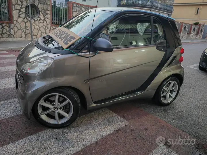 Smart Fortwo 2010 photo 4