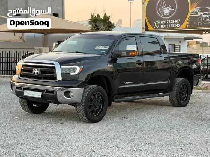 Toyota Tundra 2013 photo 2