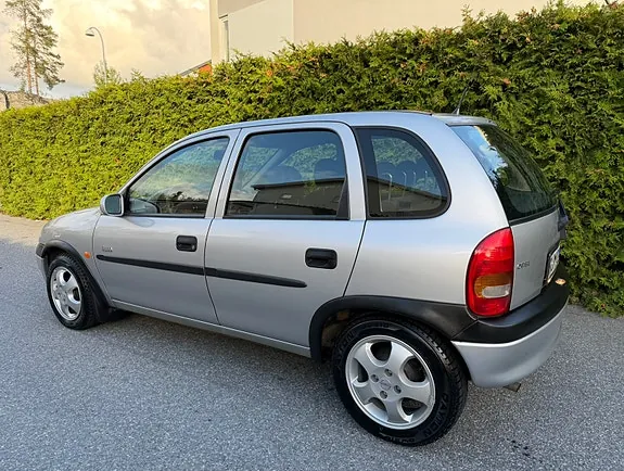 Opel Corsa 2000 photo 3