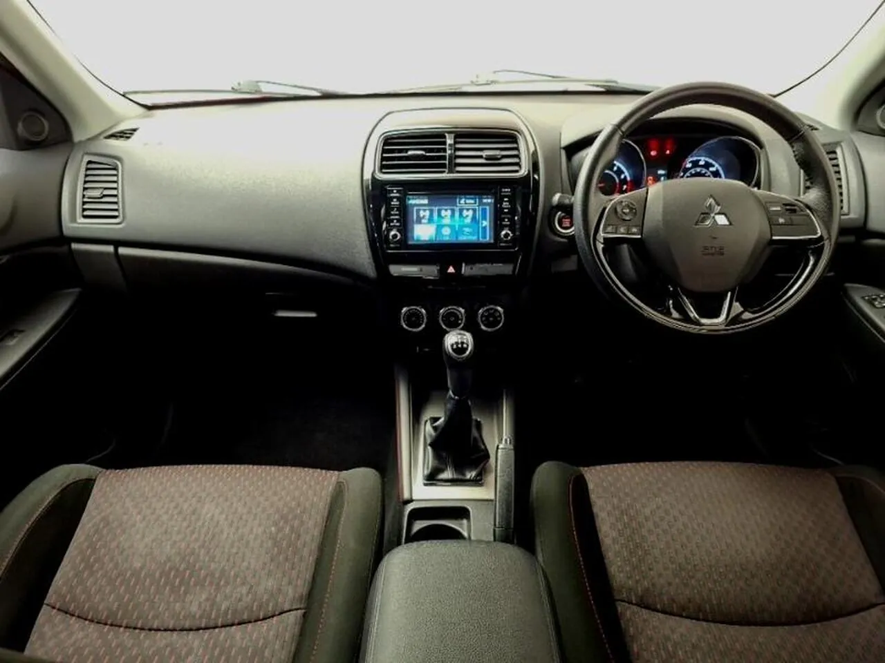 Mitsubishi Asx 2018 photo 3