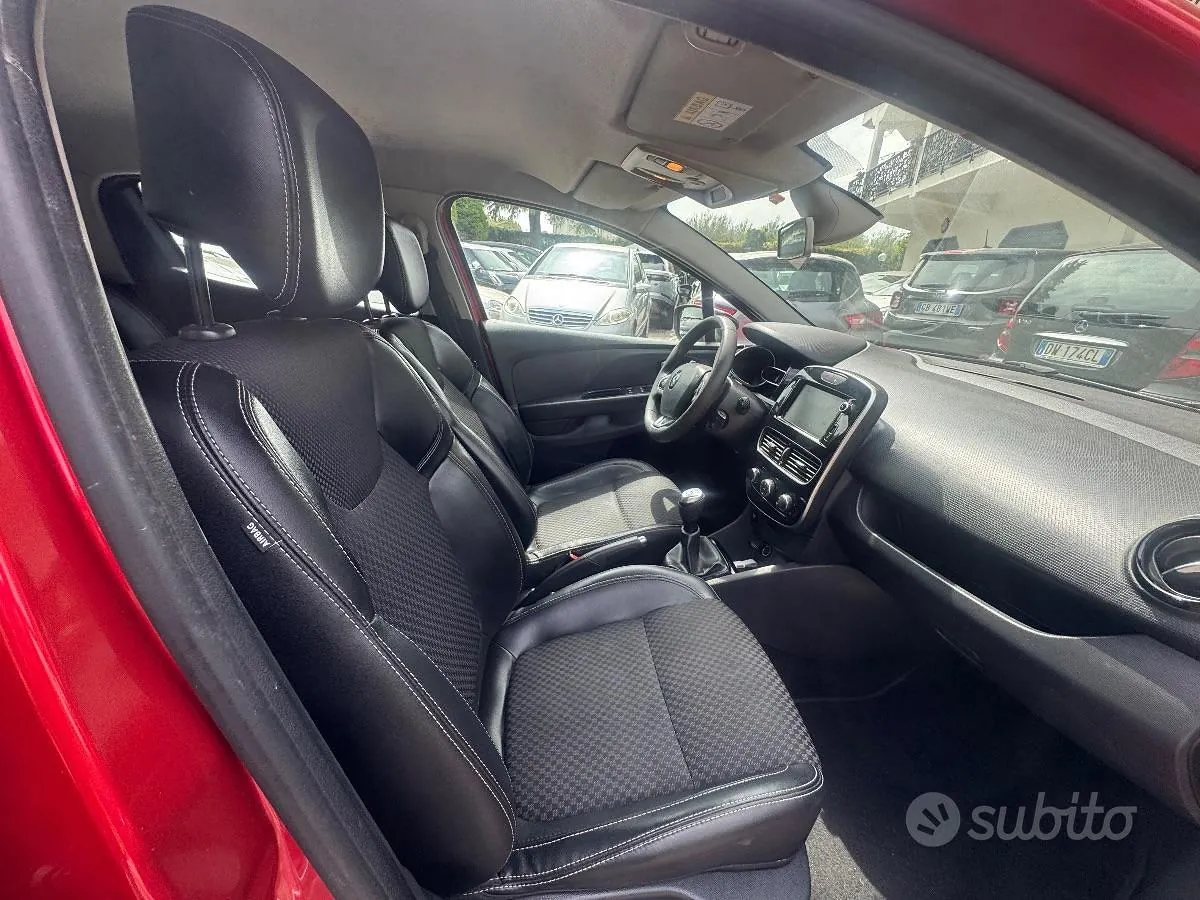 Renault Clio 2019 photo 2