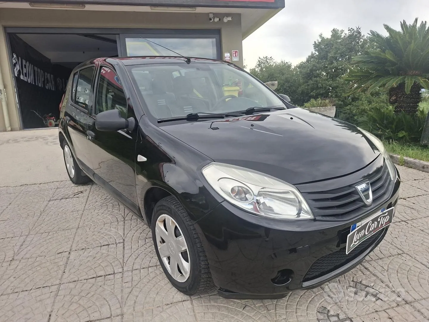 Dacia Sandero 2012 photo 3